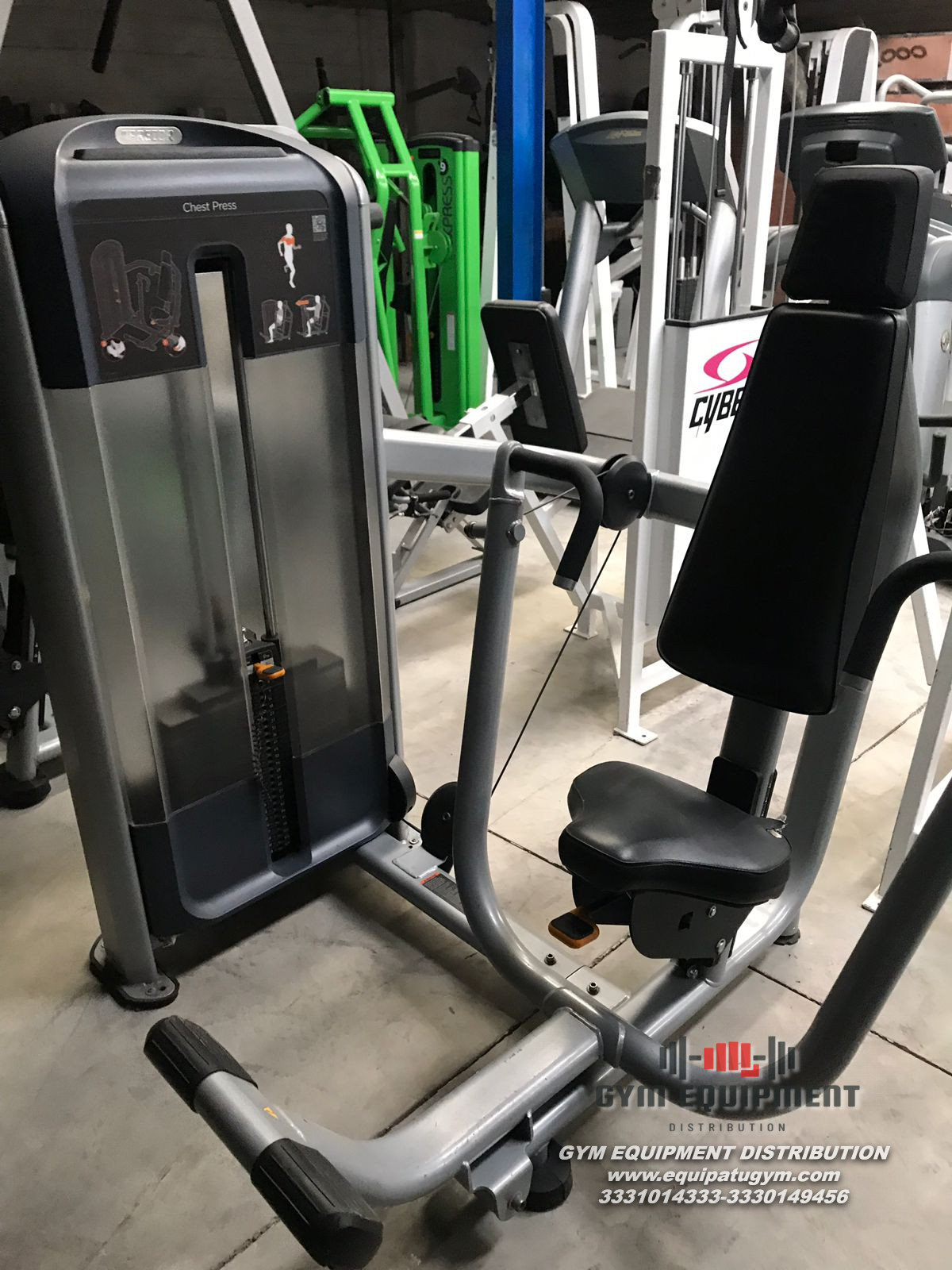 Precor Chest  Press  Discovery